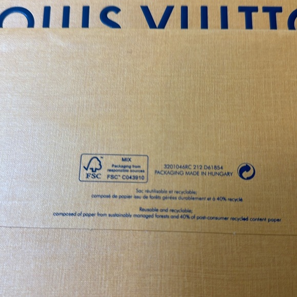 Louis Vuitton Large Shopping bag 16x13.5 - Picture 3 of 6